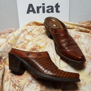 Women's Ariat leather slide boot size 7B